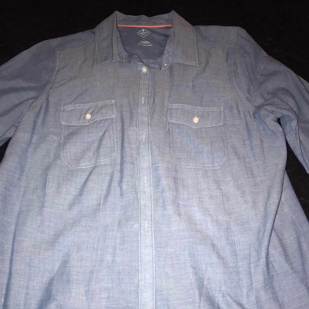 St Johns Bay Blue button down shirt💗